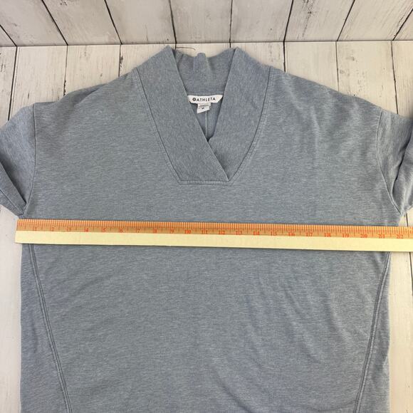 Athleta Blue Heather Clarity V-Neck Thumbholes Sweatshirt #466781 Size Medium - Picture 13 of 15